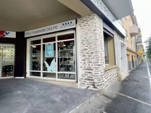 <b>POLE FUNERAIRE DES PO</b><BR>56 Boulevard Henri Poincaire<BR>66100, Perpignan